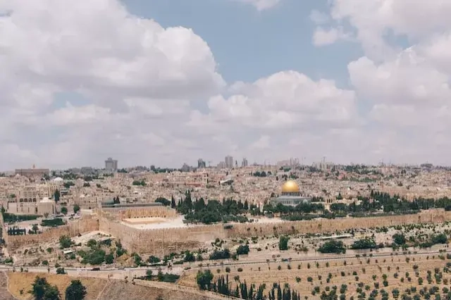 Remessa online de novo shekel para a Israel