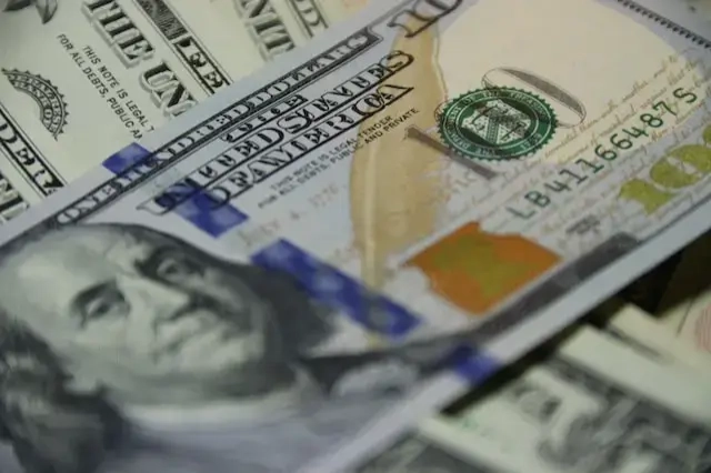 Remessa online de dólar para o exterior